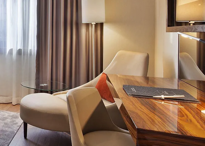 Turim Marques Hotel 4*